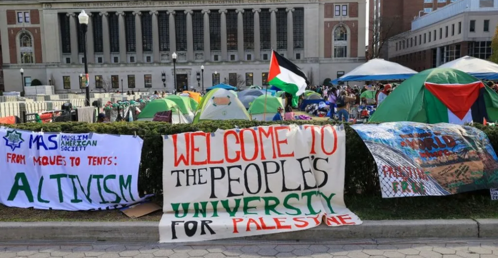 Aksi demo di Universitas Columbia menentang genosida Israel terhadap Gaza, sumber: BBC