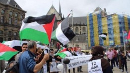 Warga Amsterdam lakukan aksi solidaritas untuk rakyat Palestina