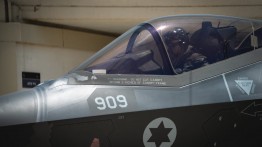 Militer Israel langsungkan latihan udara memakai pesawat siluman F-35 Amerika