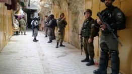 Israel Tutup Kota Tua Hebron dan Serang Penduduk Palestina