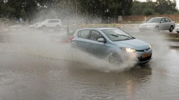 80 warga Israel terperangkap banjir akibat hujan deras