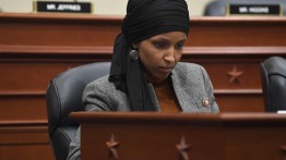 Muslimah anggota Kongres Amerika, Ilhan Omar, terancam pembunuhan akibat postingan Trump