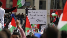 Warga palestina protes undang-undang jaminan sosial