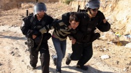 Israel Tangkap 200 Anak Palestina di Lingkungan Issawiya, Yerusalem Timur