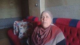 Ringankan Derita Rakyat Gaza, Ibu Mesir Ini Donasikan Bantuan 400 Gram Emas; “Jika Saya Masih Punya Uang Saya akan Berikan Semuanya”