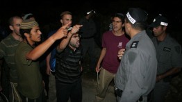 Pemukim Israel Serang Seorang Pria di Ramallah dan Menculik Dua Putranya
