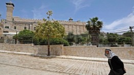 Israel Tutup dan Larang Muslim Palestina Salat di Masjid Ibrahimi