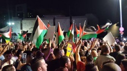 Bendera Palestina berkibar di Tel Aviv buat pejabat Israel berang