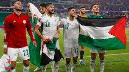 Bendera Palestina Hiasi Selebrasi Tunisia dan Aljazair Setelah Lolos ke Final Piala Arab