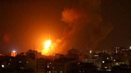 Balas roket Hamas, Israel kembali serang Gaza