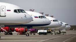 Jumlah Kasus COVID-19 Menurun, Rusia Kembali Buka Penerbangan Internasional