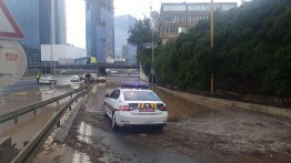 Dua Penduduk Israel Tewas Terjebak Banjir di Tel Aviv