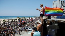 Ratusan ribu kaum LGBT Israel adakan parade di Tel Aviv