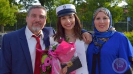 Raih Nilai Tertinggi, Imigran Palestina Ini Menjadi Siswi Terbaik di Denmark