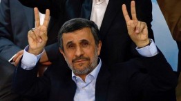 Ahmadinejad: Pejabat Tinggi Kontra-Spionase Israel Adalah Mata-mata Israel