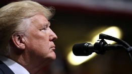 Trump umumkan darurat nasional untuk "melindungi Amerika dari musuh asing"
