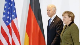 Merkel dan Biden Setuju untuk Mengoordinasikan Kehadiran Militer NATO di Afghanistan