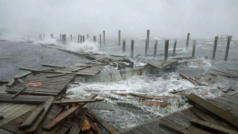 Badai Florence di Amerika Serikat tewaskan 5 orang