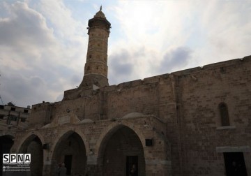 Masjid Al-Umari Al-Kabir. Merupakan yang terbesar dan tertua di Gaza. Namanya diambil dari nama penakluk Palestina, sahabat Rasulullah Saw. Umar bin Khattab Ra.