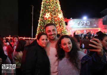 Perayaan Natal, kemarin (Sabtu, 10/12/2022), berlangsung di Jamiyyat Syabab Al-Masihiyyah, Kota Gaza.