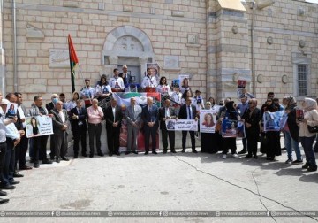 Aksi solidaritas di depan Gereja Ortodok Saint Porphyrius di Kota Gaza. Diselenggarakan oleh serikat wartawan Palestina, pagi tadi (Minggu, 15/05/2022).
