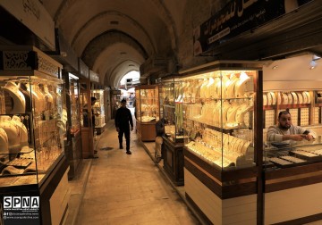 Pasar emas lokal di Jalur Gaza adalah yang tertua yang juga dikenal dengan Pasar Cesar, dan terletak di distrik lama bersebelahan dengan Masjid Al-Umari