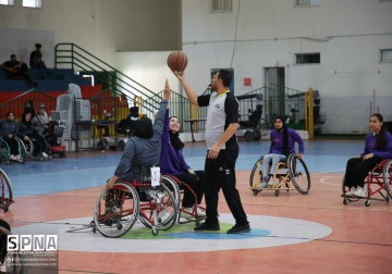 Turnamen Basket Kursi Roda untuk perempuan Palestina penyandang disabilitas, diadakan oleh Komite Paralimpiade Gaza.